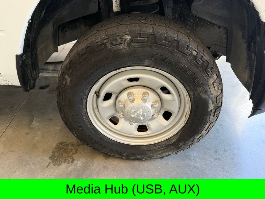 Used 2017 RAM Ram 2500 Pickup Tradesman with VIN 3C6MR4AJXHG515415 for sale in Mayfield, KY