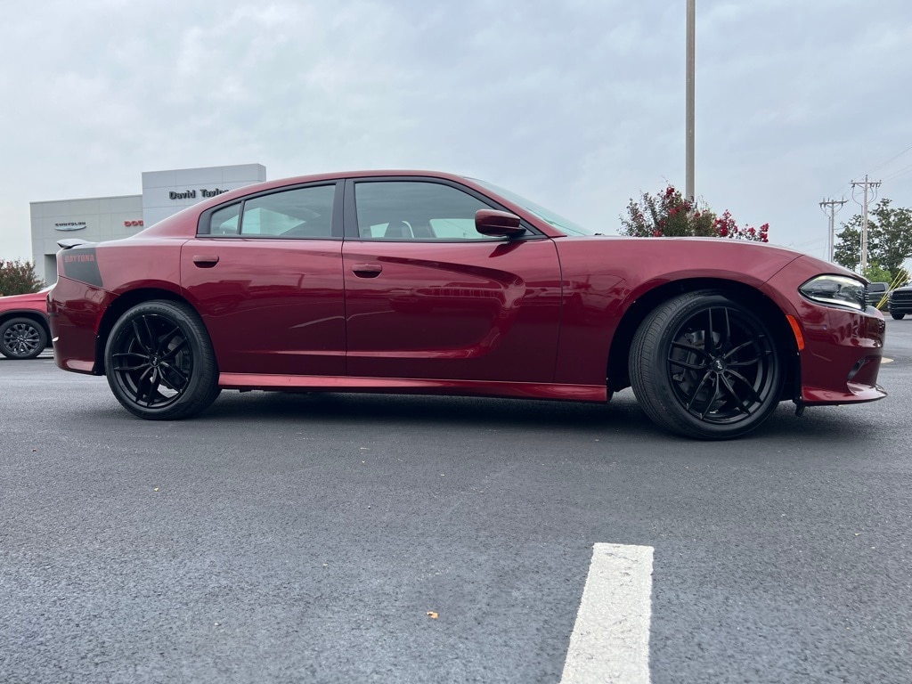 Used 2018 Dodge Charger Daytona with VIN 2C3CDXCT0JH157092 for sale in Murray, KY