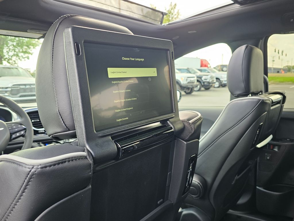 2026 Chrysler Pacifica Limited - Photo 29