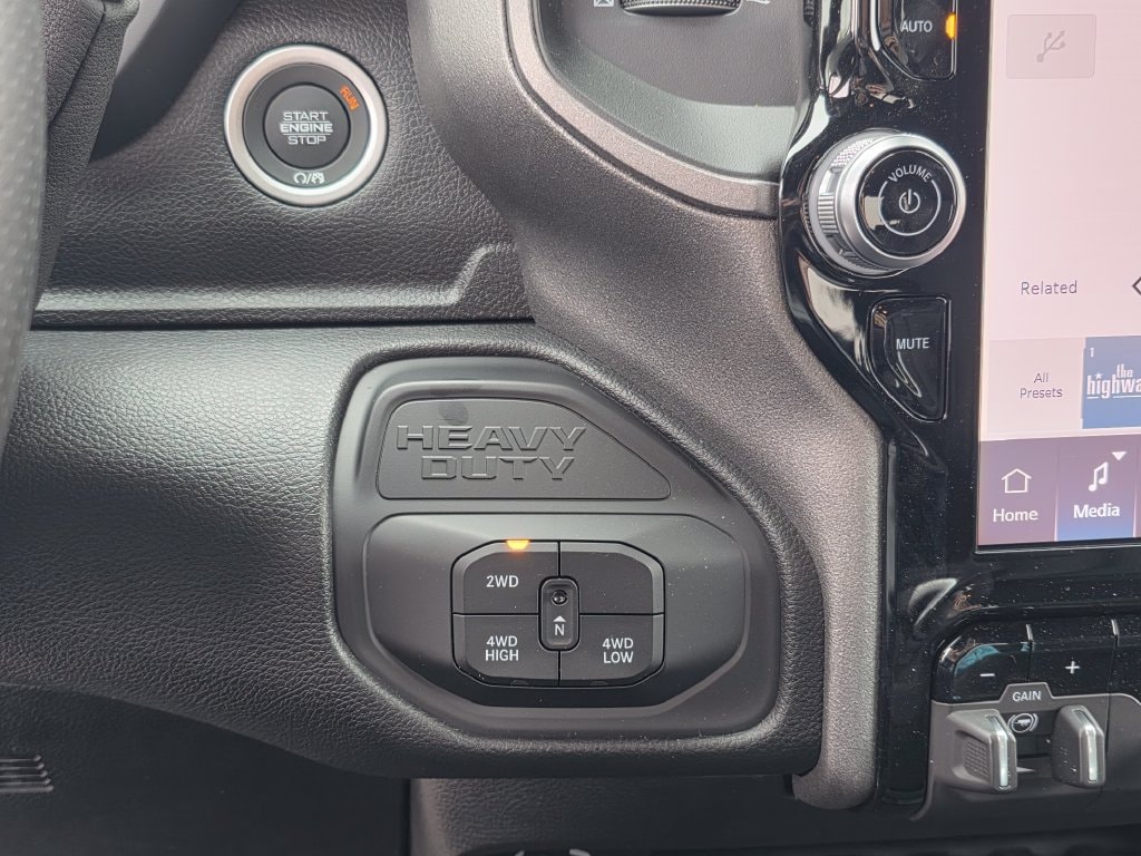 2026 RAM 3500 Tradesman - Photo 30