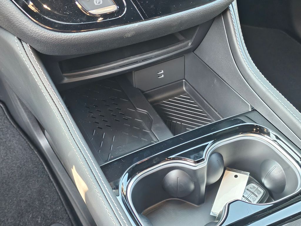 2026 Chrysler Pacifica Limited - Photo 22