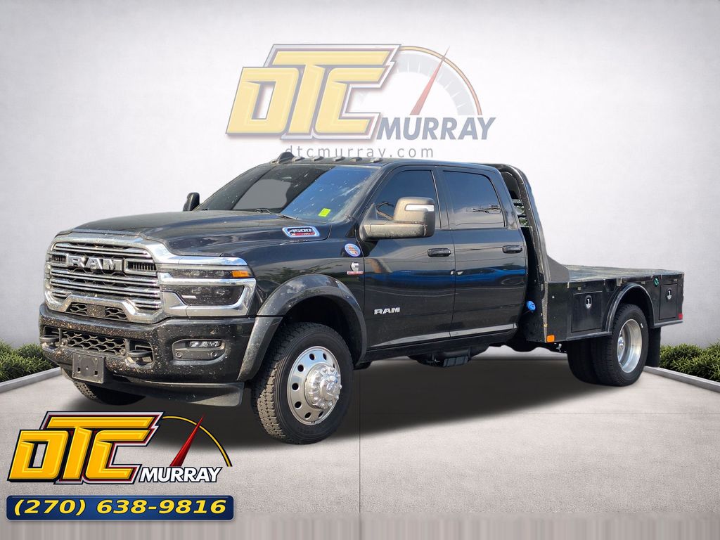 2025 RAM 4500 Big Horn 4X4 Crew Cab DRW 173" WB's photo