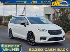 2026 Chrysler Pacifica LIMITED Passenger Van
