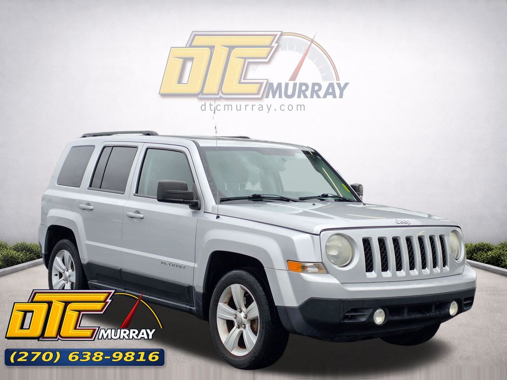 2013 Jeep Patriot Latitude's photo