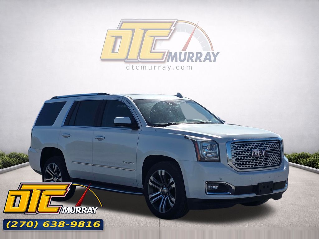 2017 GMC Yukon 4WD Denali's photo