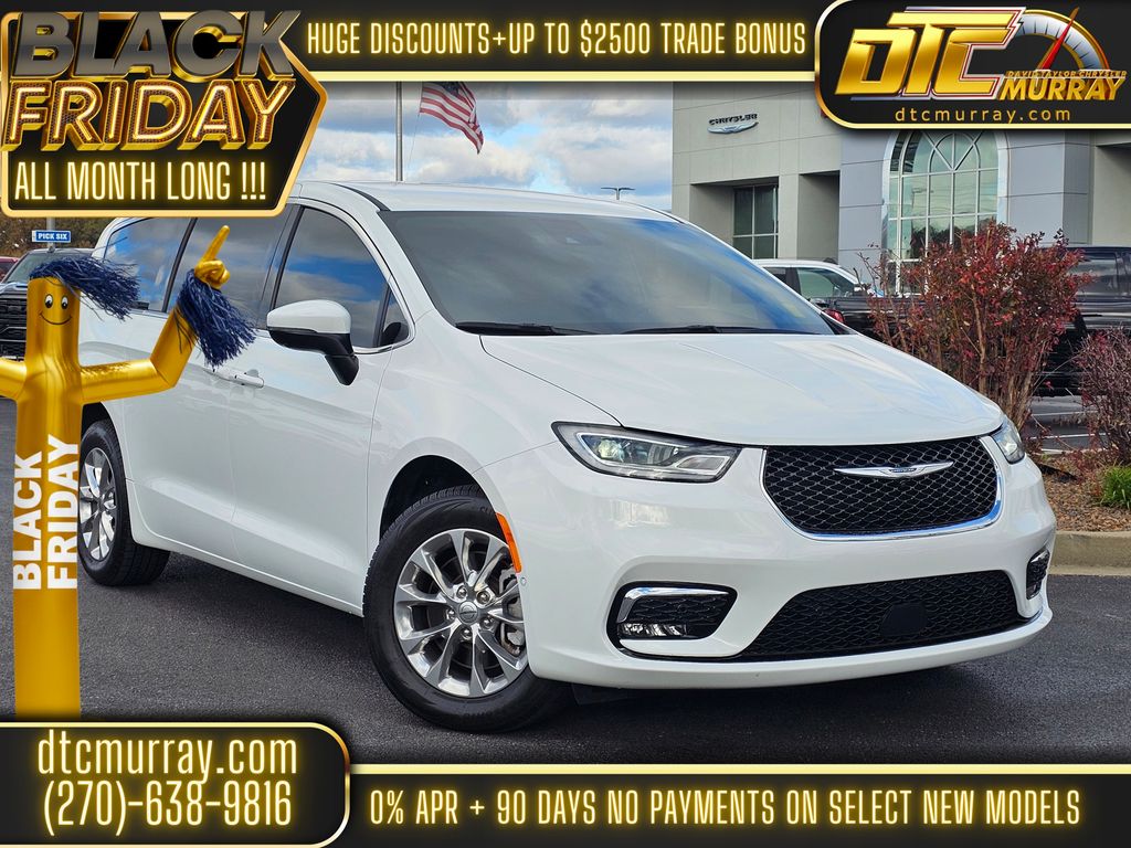 2023 Chrysler Pacifica Touring L