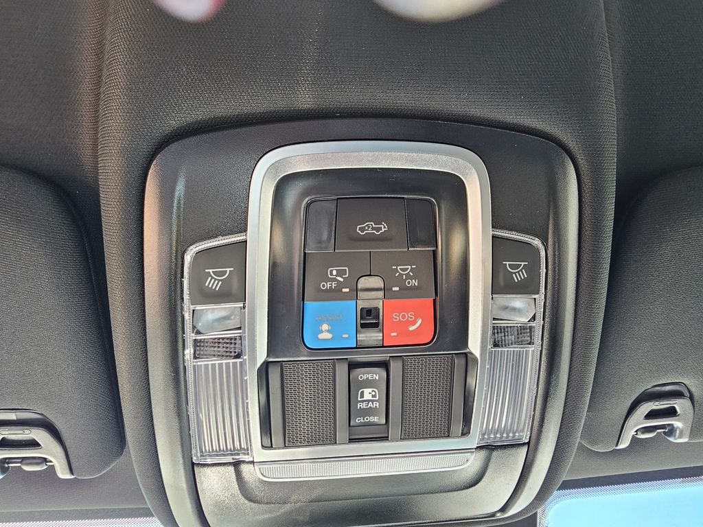 2026 RAM 2500 Laramie - Photo 28