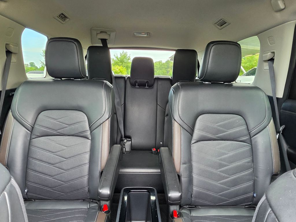 2024 Nissan Pathfinder Platinum - Photo 32