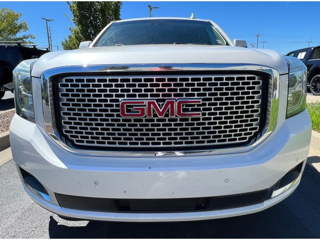 Used 2017 GMC Yukon Denali with VIN 1GKS2CKJ1HR323821 for sale in Murray, KY