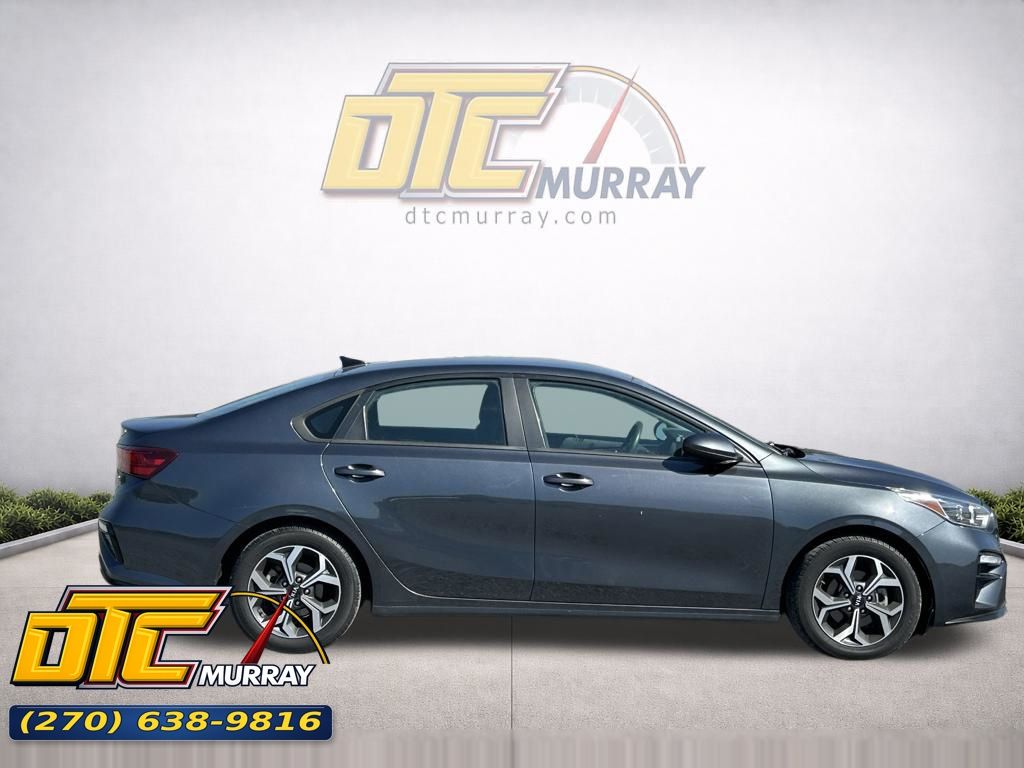 2021 Kia Forte LXS AT's photo