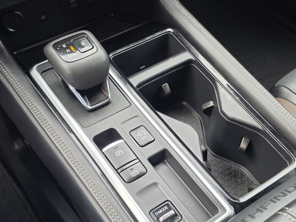 2024 Nissan Pathfinder Platinum - Photo 27