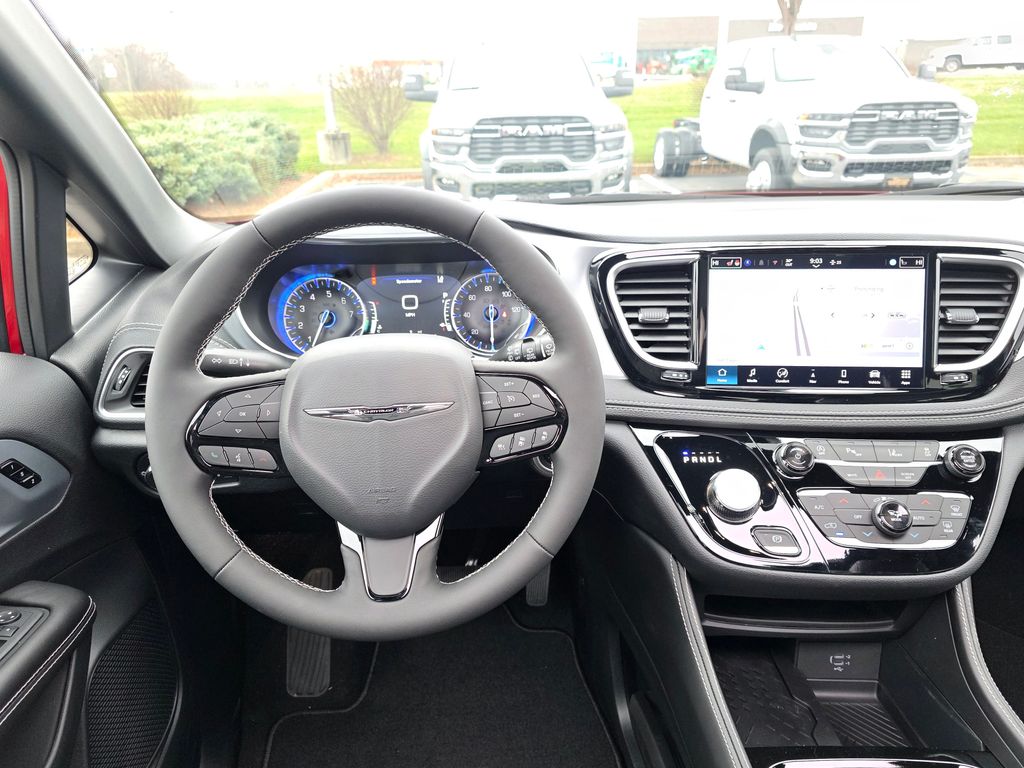 2026 Chrysler Pacifica Limited - Photo 34