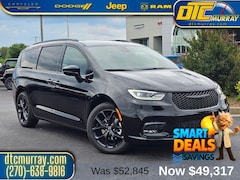 2025 Chrysler Pacifica LIMITED Passenger Van