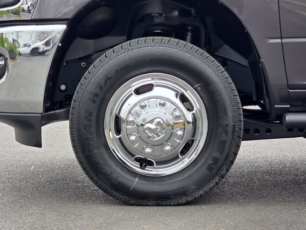 2026 RAM 3500 Tradesman - Photo 9