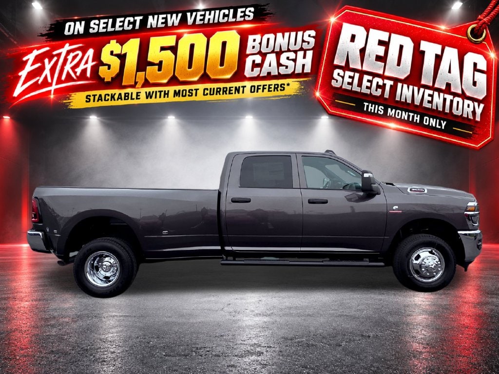 2026 RAM 3500 Tradesman - Photo 4