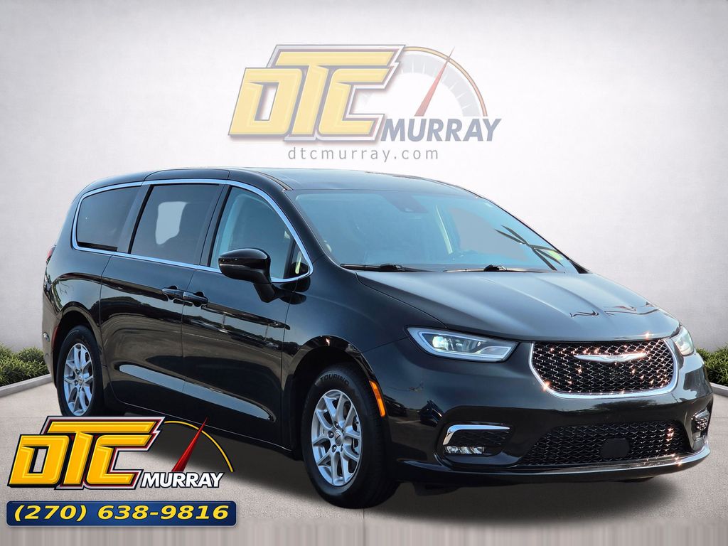 2023 Chrysler Pacifica Minivan/Van 