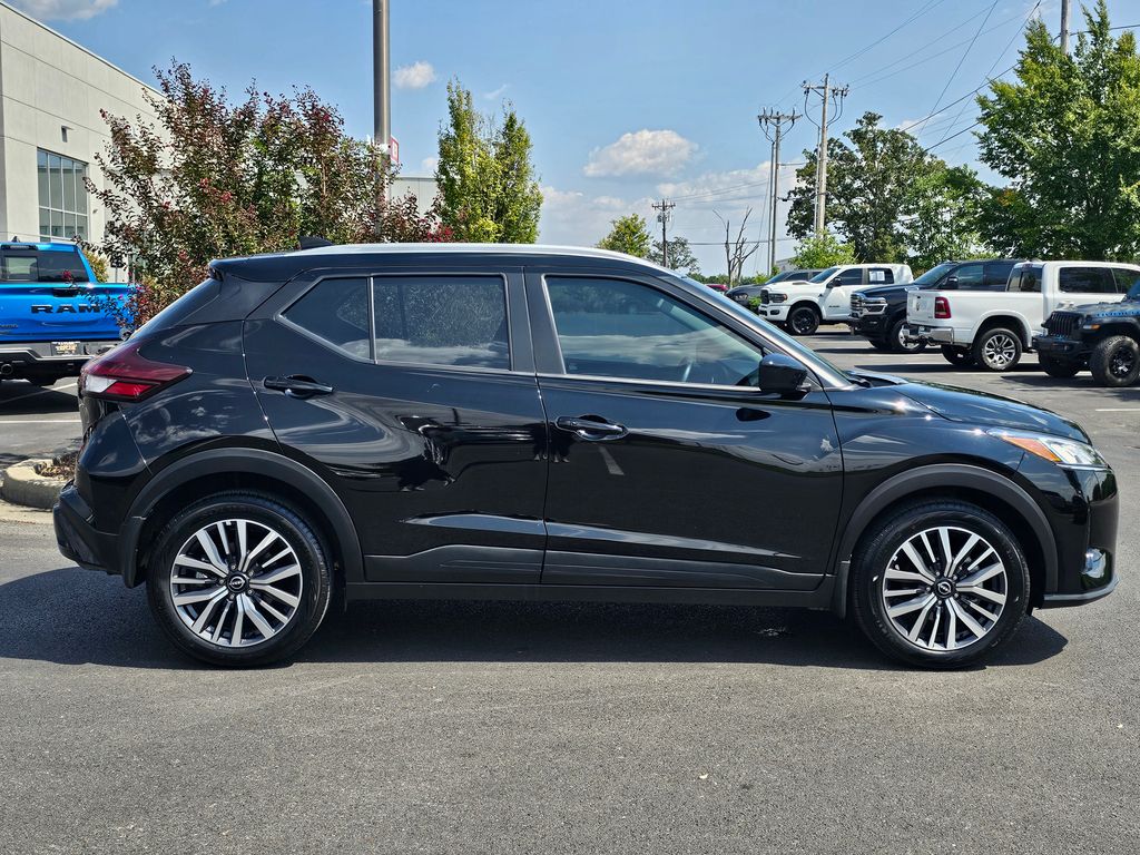 2024 Nissan Kicks SV photo 4