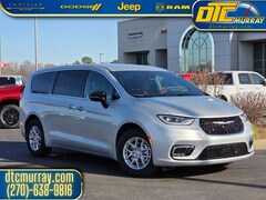 2026 Chrysler Pacifica SELECT Passenger Van
