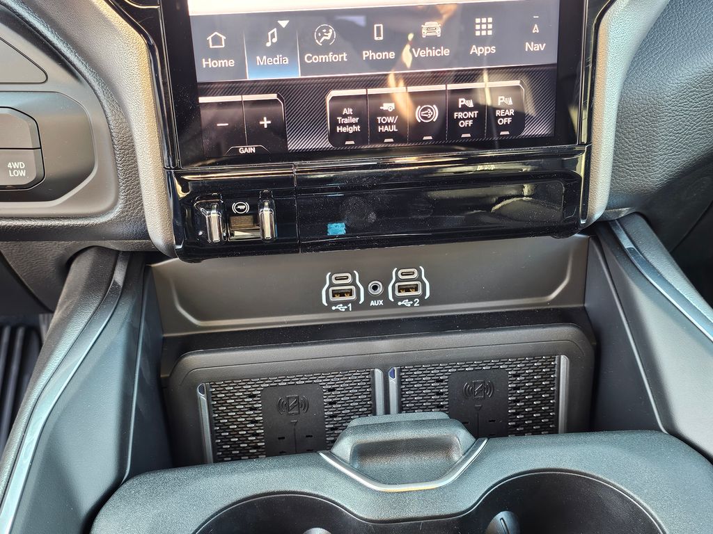 2026 RAM 2500 Laramie - Photo 25
