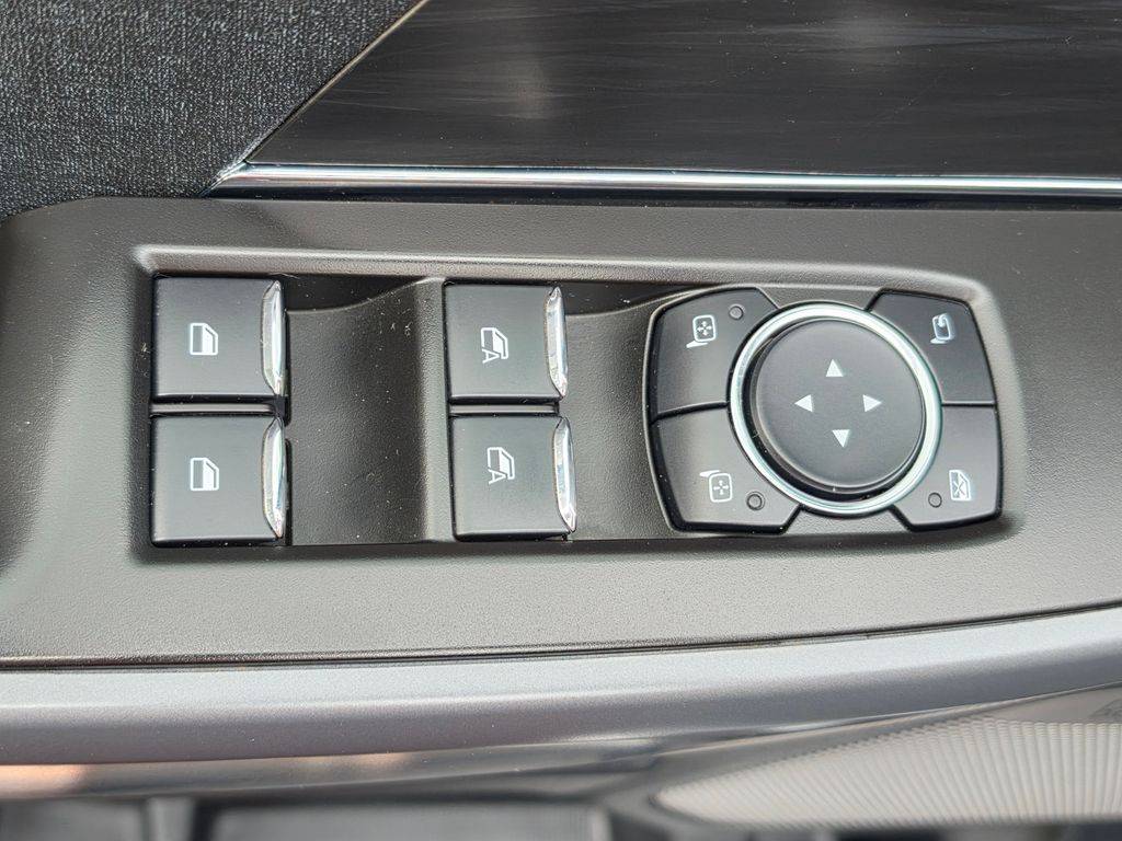 2024 Ford F-150 Lariat - Photo 14