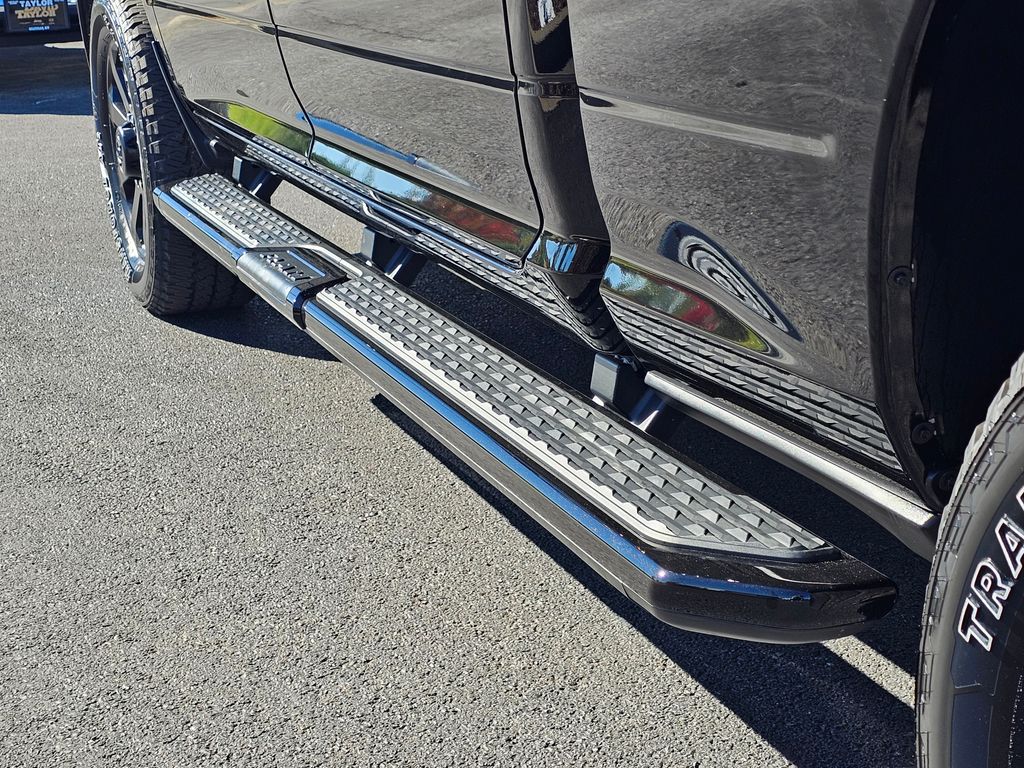 2026 RAM 2500 Laramie - Photo 11