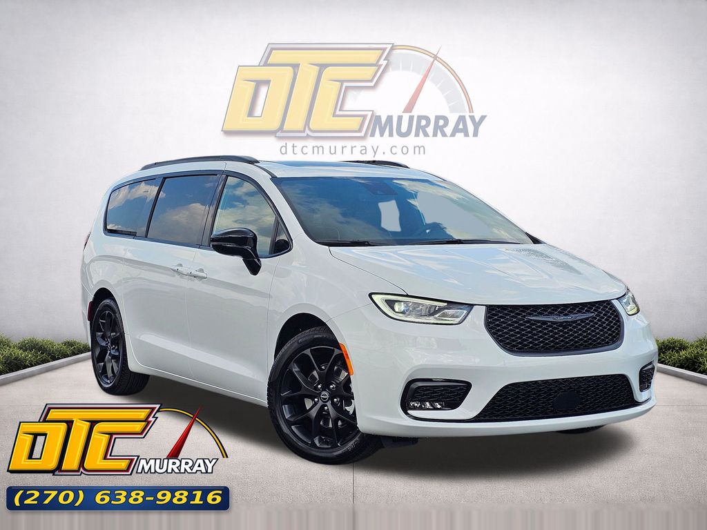 2026 Chrysler Pacifica