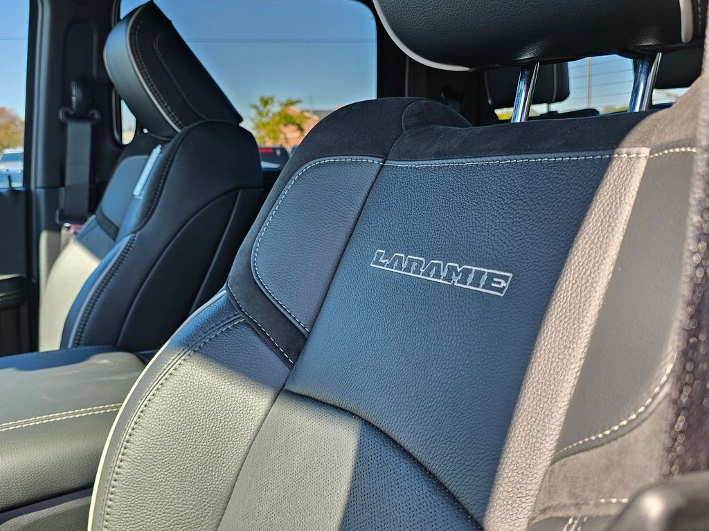 2026 RAM 2500 Laramie - Photo 30