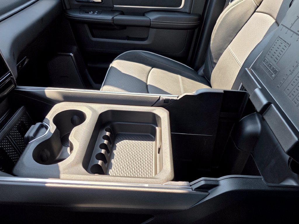 2026 RAM 2500 Laramie - Photo 33