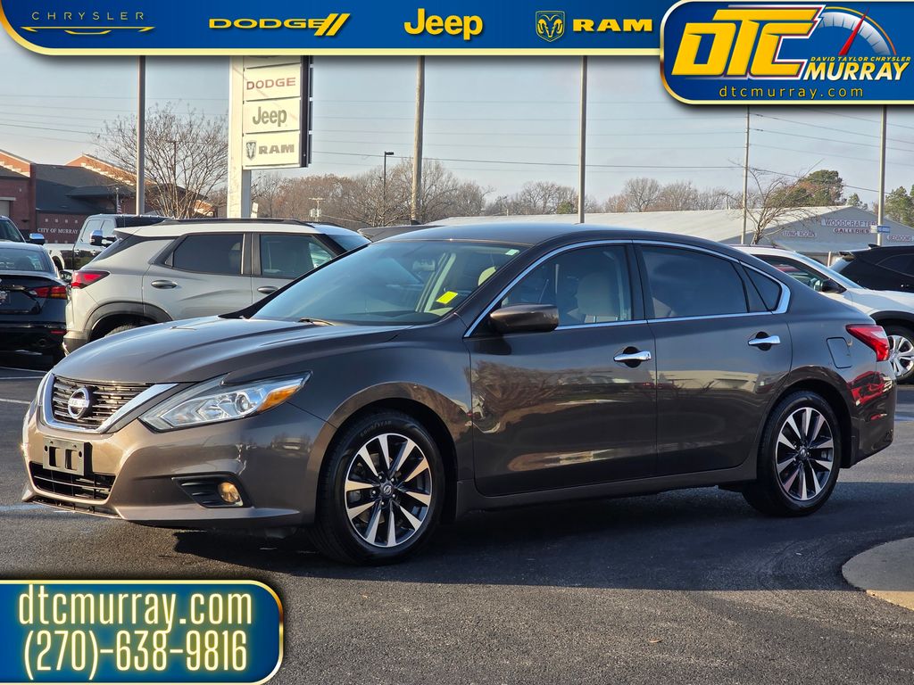 Used 2016 Nissan Altima SV with VIN 1N4AL3AP3GC223494 for sale in Murray, KY