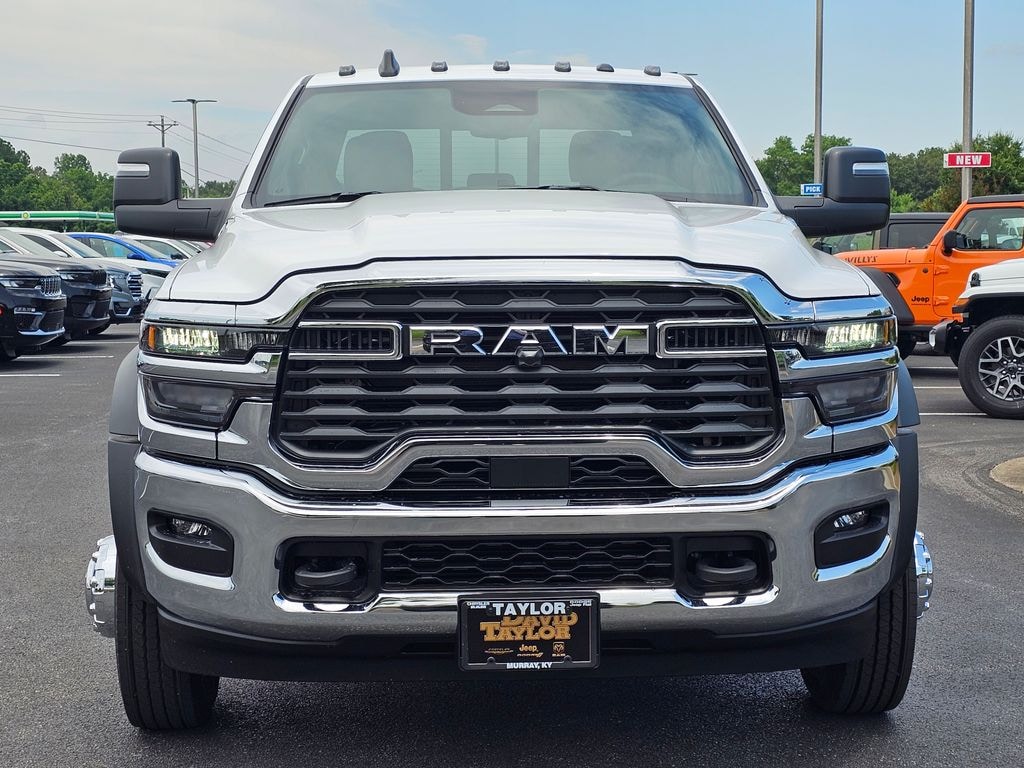 New 2025 Ram 5500 Chassis Cab 5500 BIG HORN CHASSIS CREW CAB 4X4 60' CA Pickup