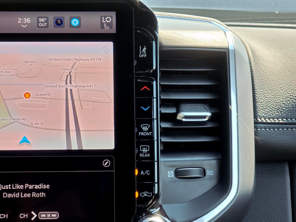 2026 RAM 2500 Laramie - Photo 26