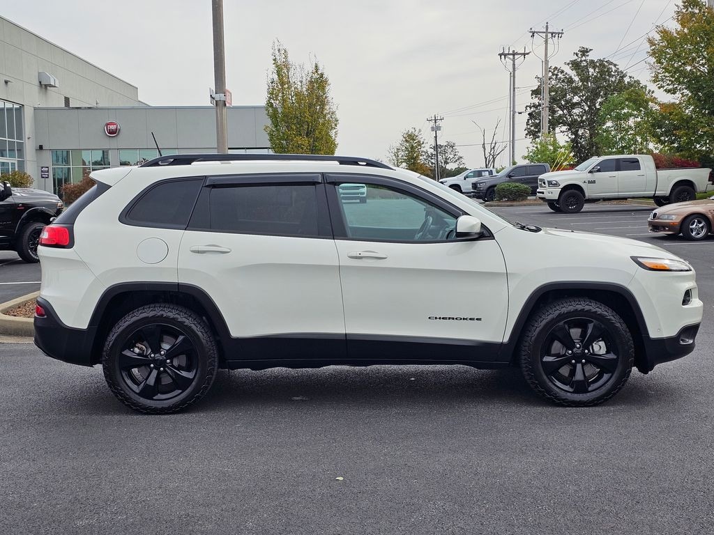 Used 2018 Jeep Cherokee Limited SUV