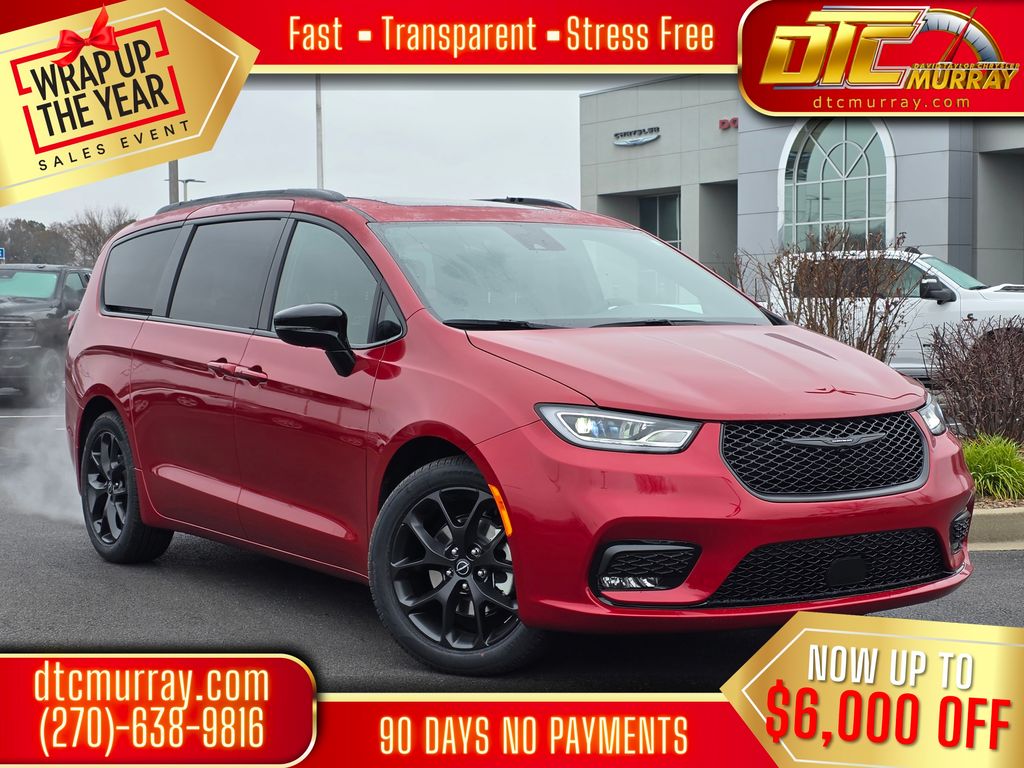 2026 Chrysler Pacifica Limited's photo