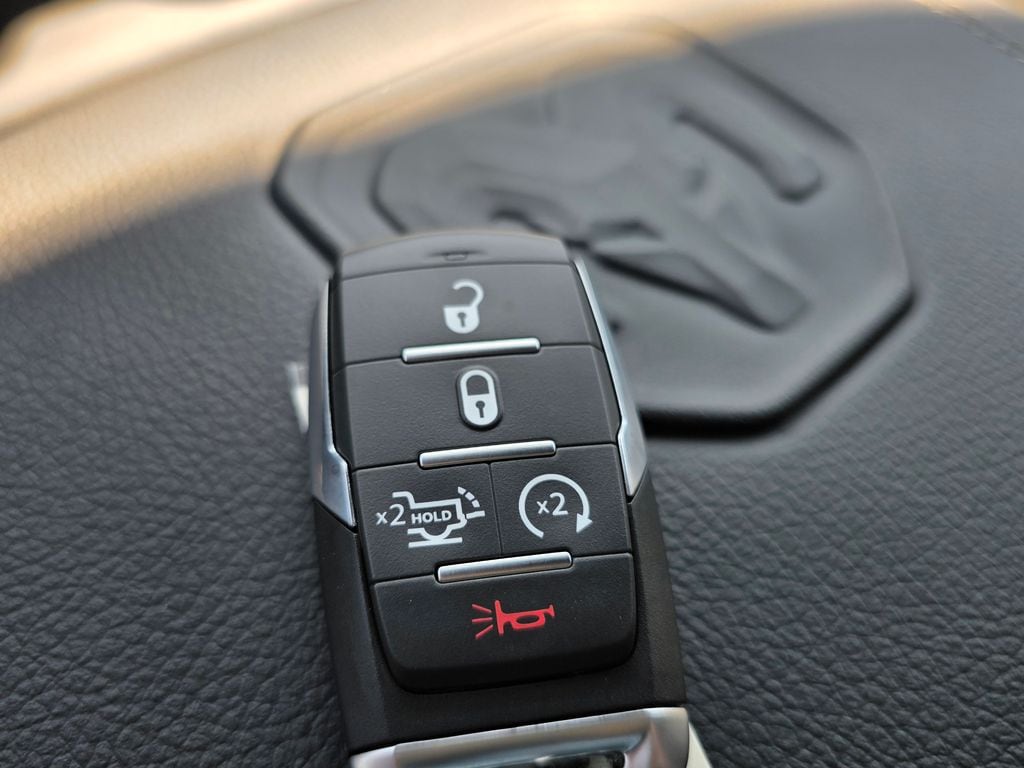 2026 RAM 2500 Laramie - Photo 34