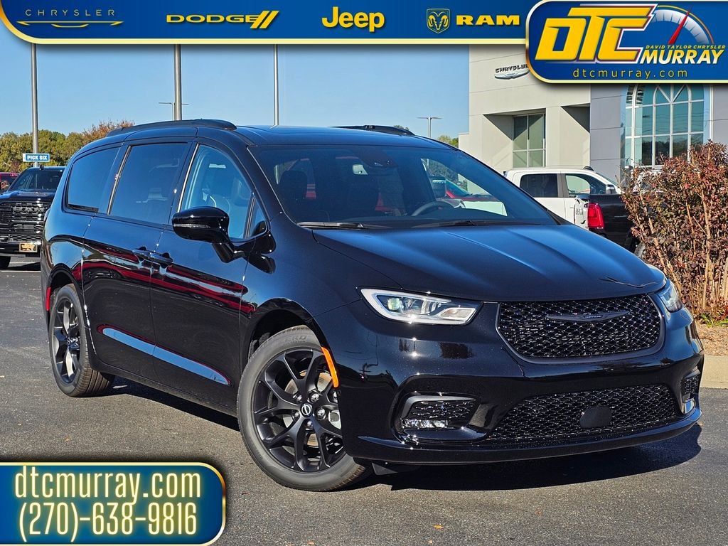 New 2026 Chrysler Pacifica LIMITED Passenger Van