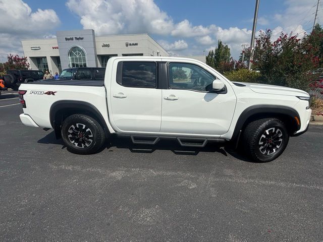 2024 Nissan Frontier PRO-4X photo 3