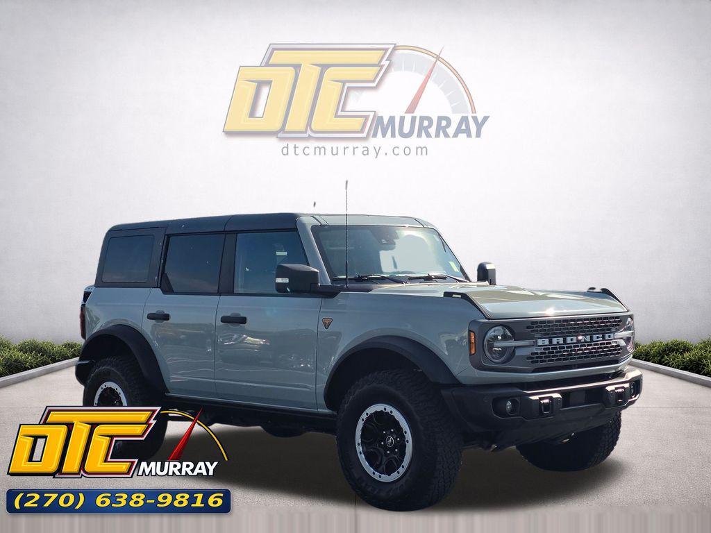 2023 Ford Bronco Badlands 4x4's photo