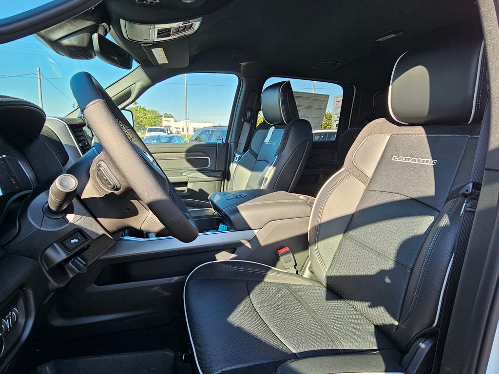 2026 RAM 2500 Laramie - Photo 12