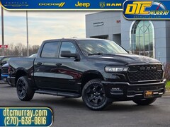 2026 Ram 1500 EXPRESS CREW CAB 4X4 5'7 BOX Pickup