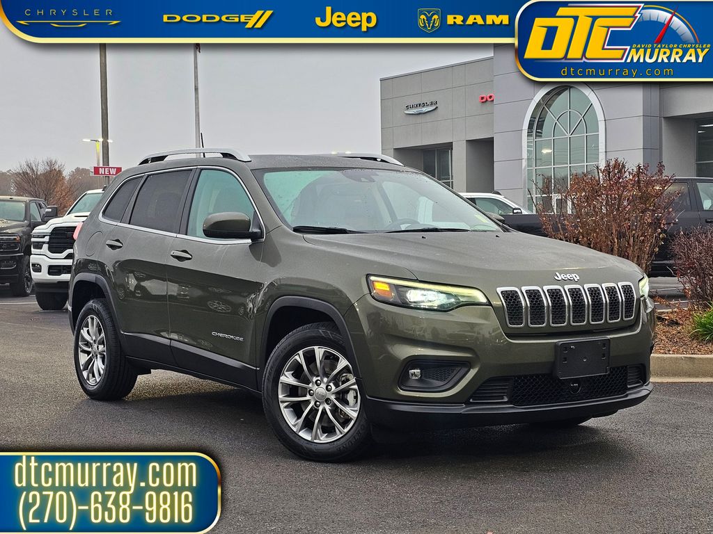 2021 Jeep Cherokee Latitude Lux's photo