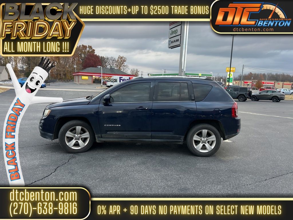 2014 Jeep Compass Latitude photo 2