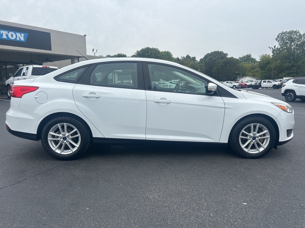 Used 2017 Ford Focus SE with VIN 1FADP3F20HL320197 for sale in Benton, KY