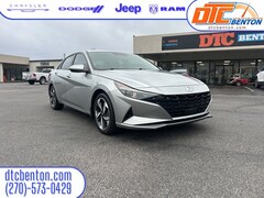 2023 Hyundai Elantra SEL Sedan