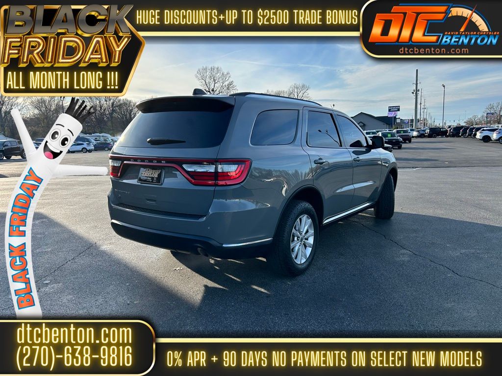 2022 Dodge Durango SXT photo 3