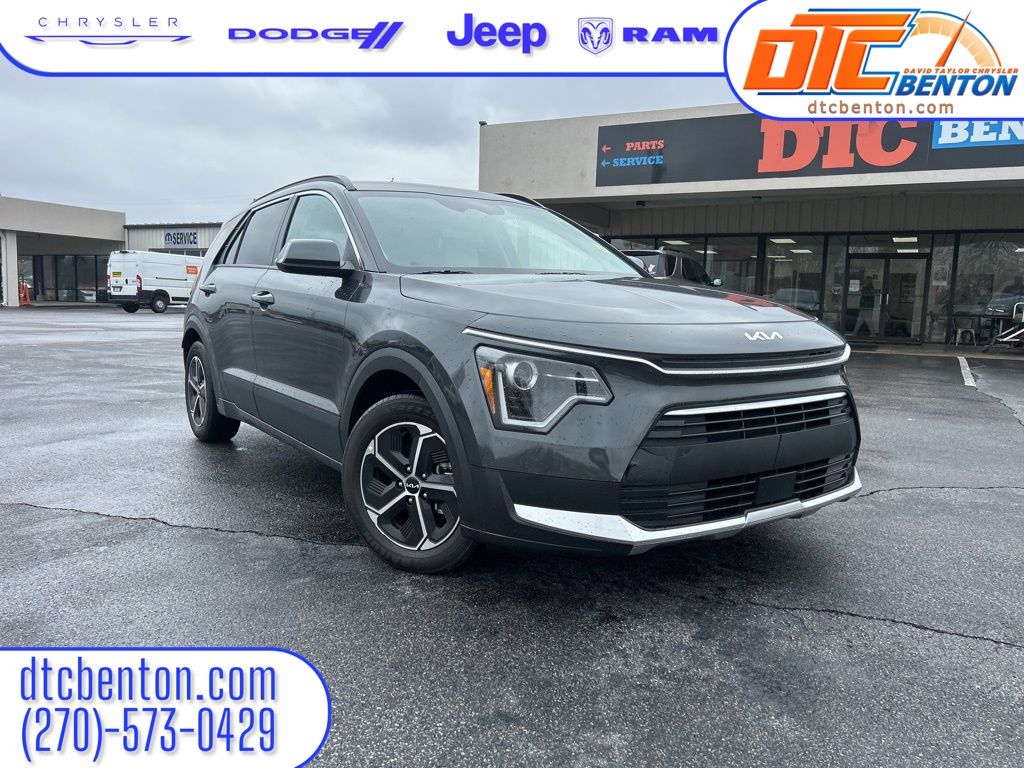 2023 Kia Niro EX's photo