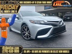 2024 Toyota Camry SE Sedan