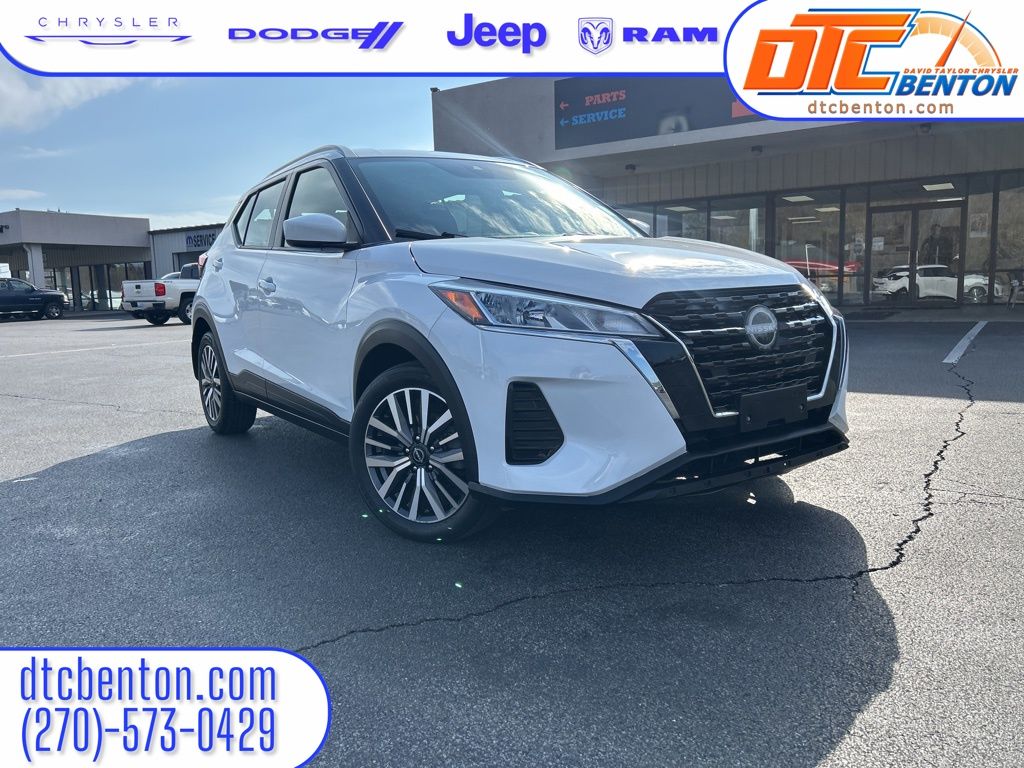 2023 Nissan Kicks SV