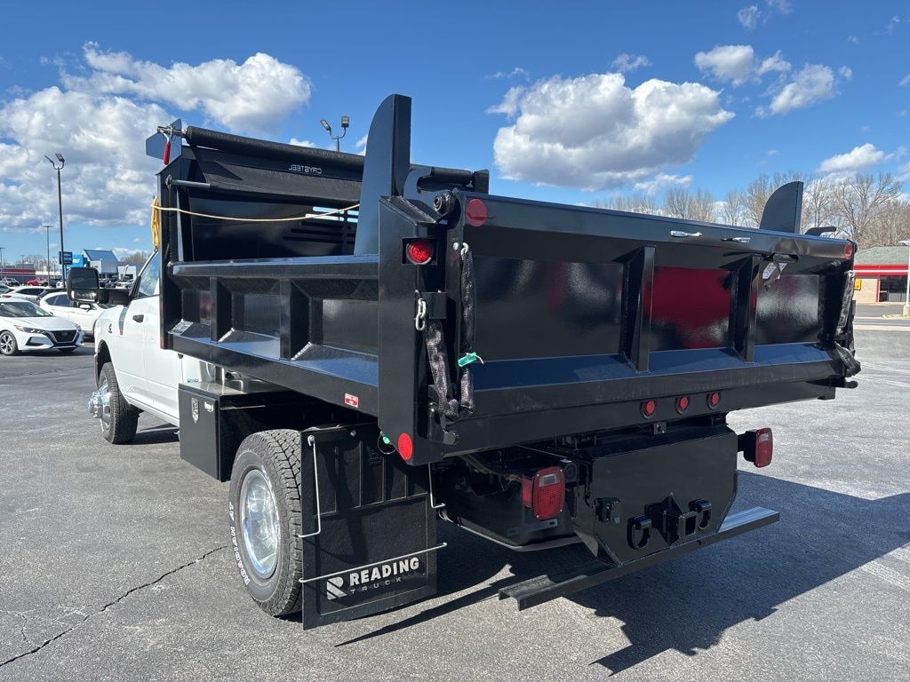 New 2024 Ram 3500 Chassis Cab 3500 TRADESMAN CREW CAB CHASSIS 4X4 60' CA Pickup
