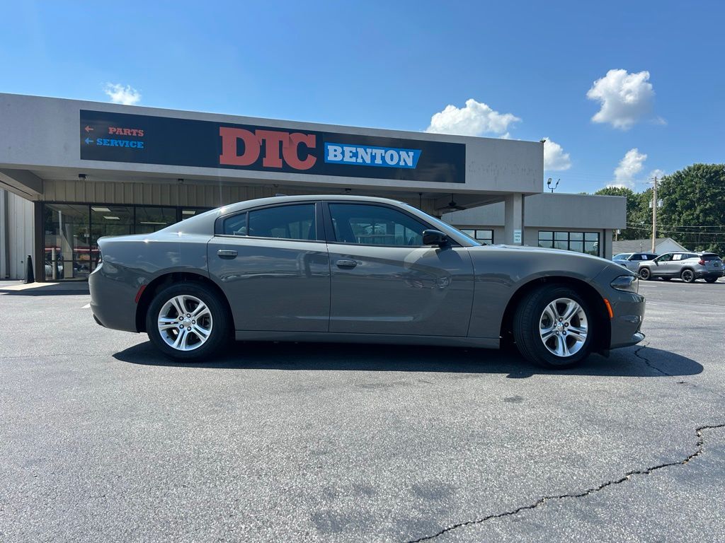 2023 Dodge Charger SXT photo 3
