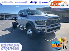2026 Ram 5500 Chassis Cab TRADESMAN  CREW  4X4 60' CA Pickup